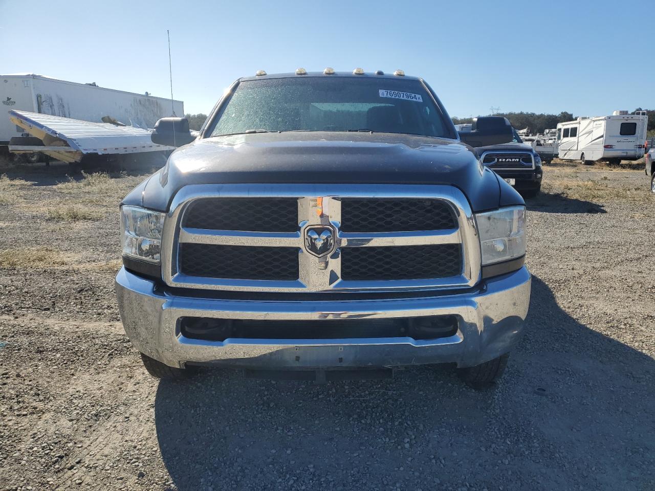 2017 RAM 3500 - Image 5