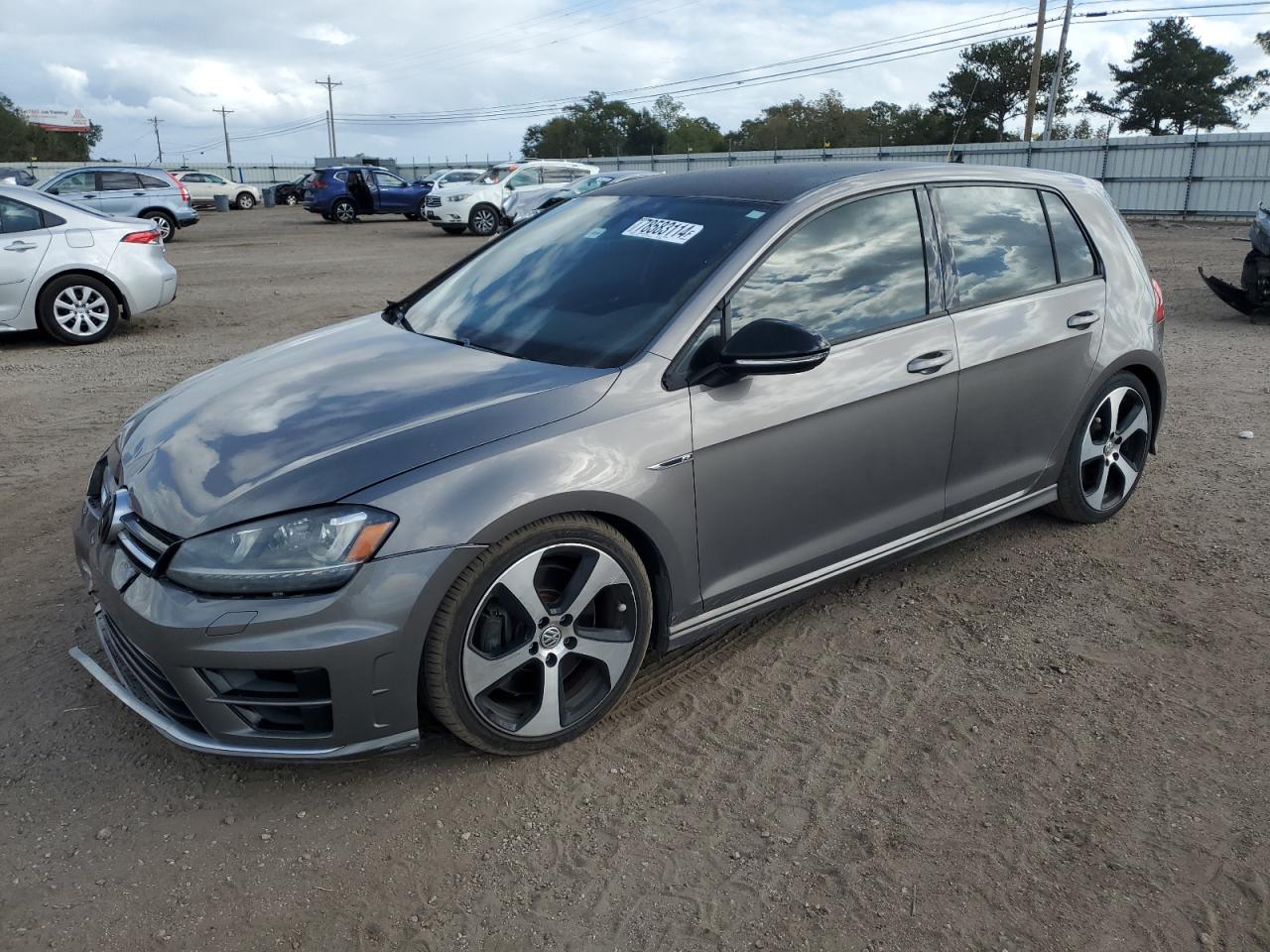 2016 Volkswagen Golf - Image 1