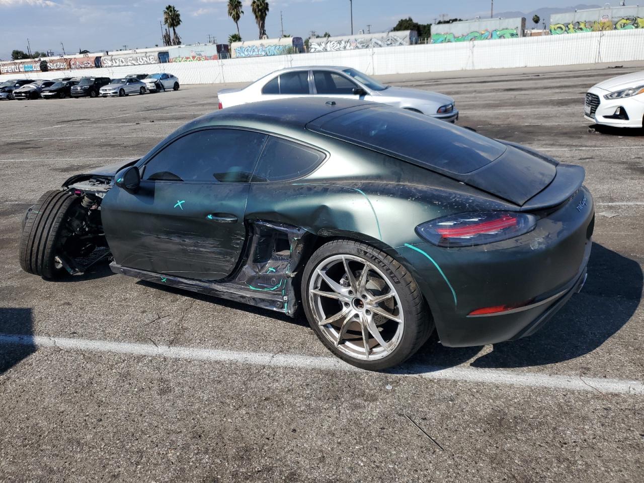 2018 Porsche Cayman - Image 2