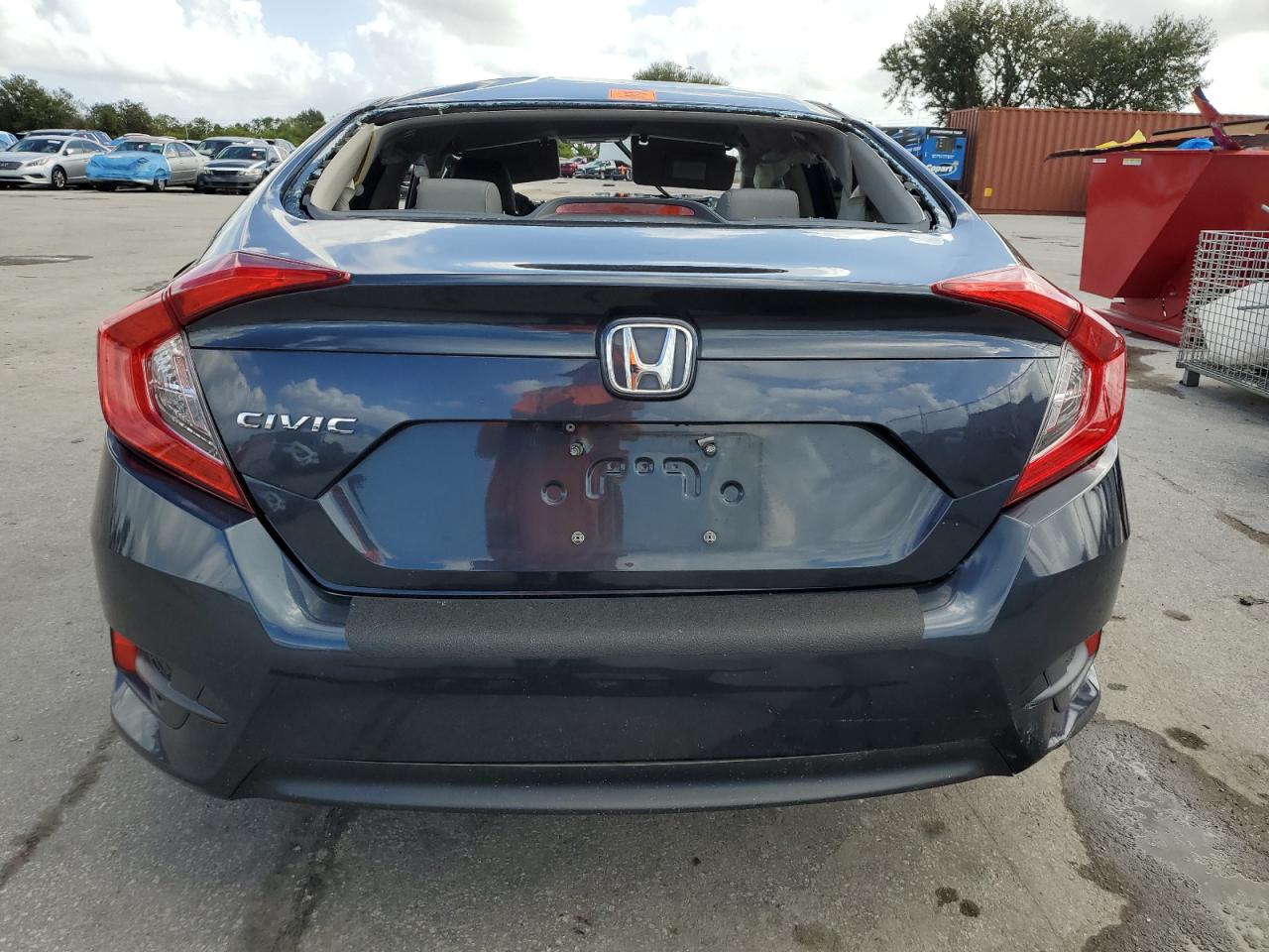 2018 Honda Civic Lx VIN: 19XFC2F5XJE033712 Lot: 78324774