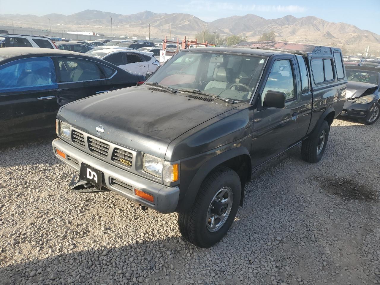 1993 Nissan Titan - Image 1