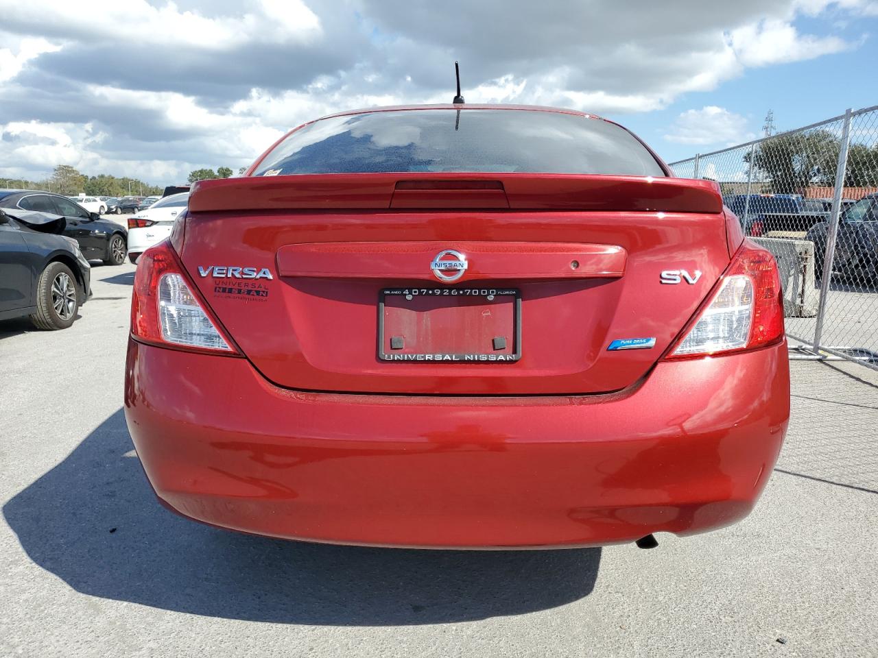 2014 Nissan Versa S VIN: 3N1CN7AP2EL833962 Lot: 77715824