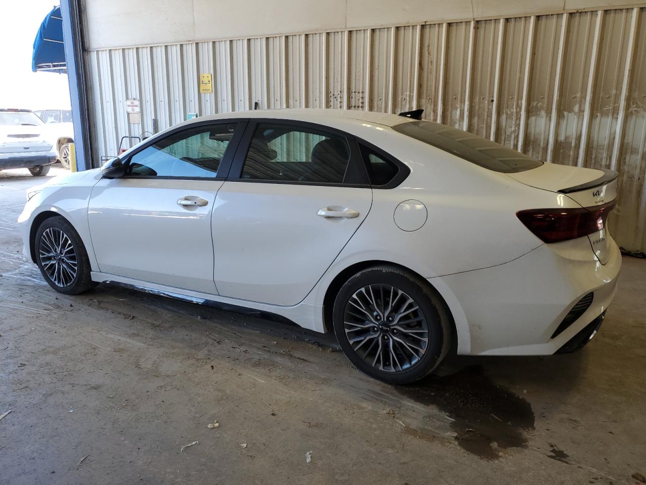 2023 Kia Forte - Image 2