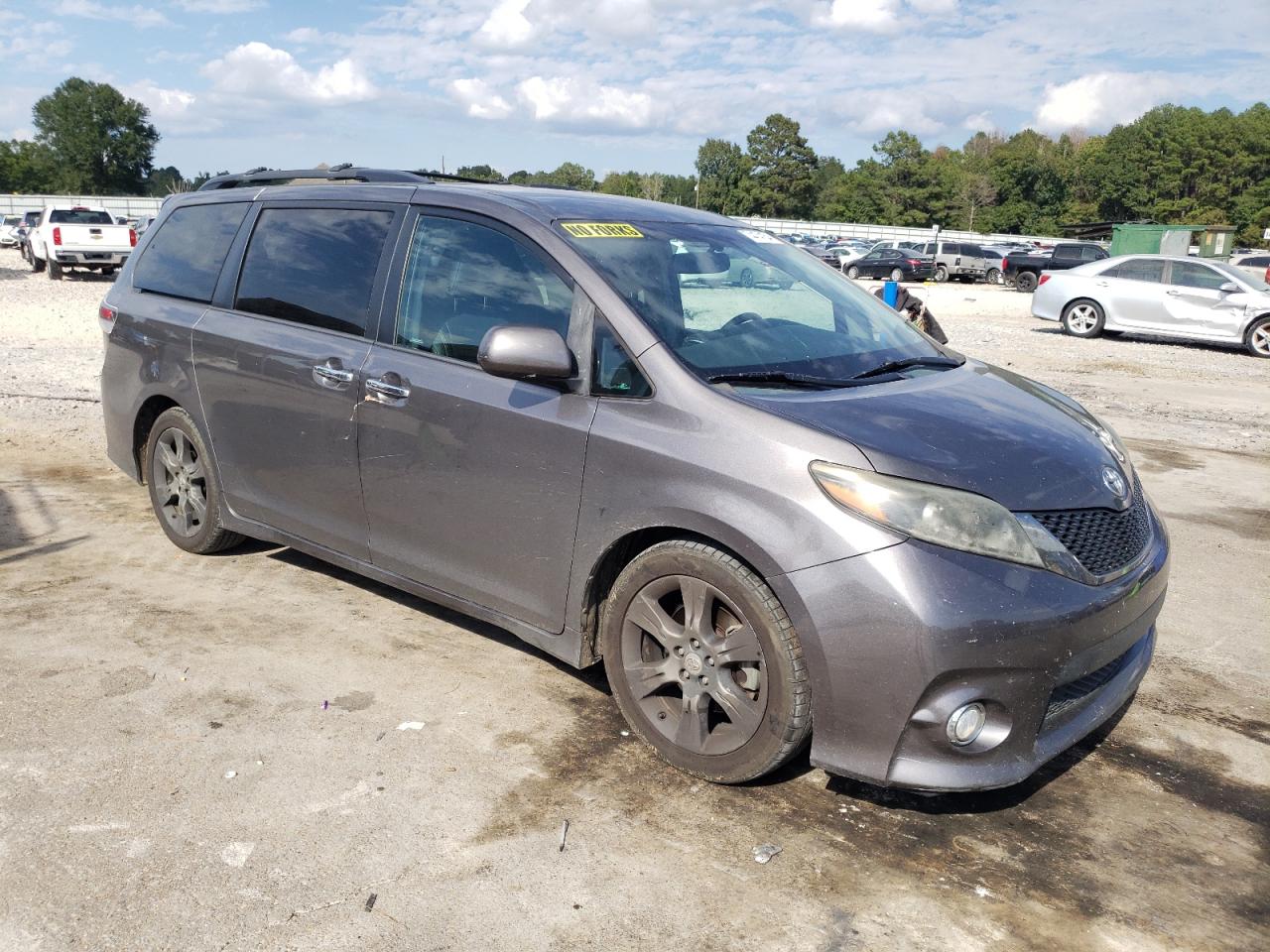 5TDXK3DC9FS568249 2015 Toyota Sienna Sport