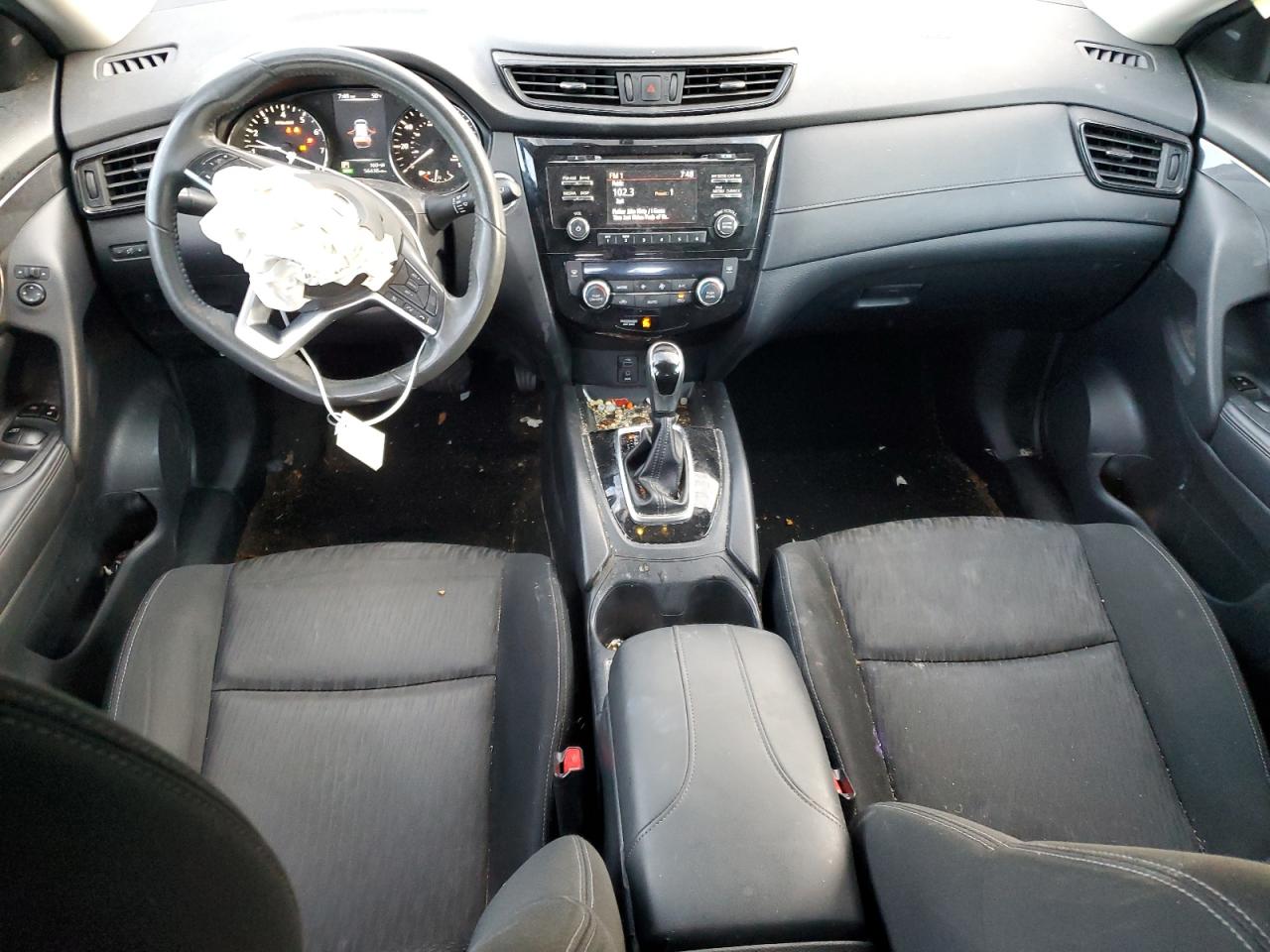 2017 Nissan Rogue - Image 8