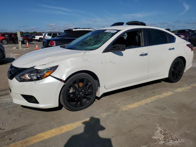  NISSAN ALTIMA 2018 Білий
