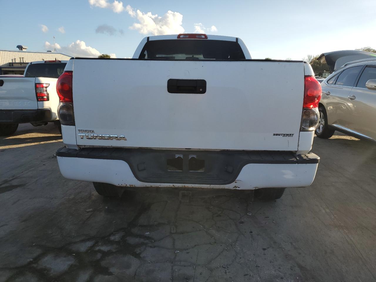 2007 Toyota Tundra VIN: 5TFJU52187X002172 Lot: 78447074