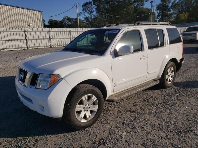 2006 Nissan Pathfinder Le