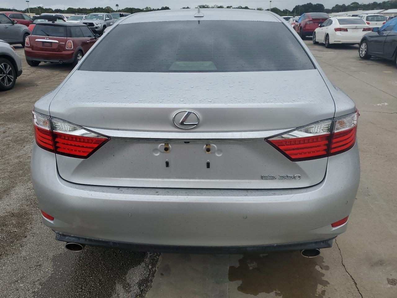 2014 Lexus ES - Image 6