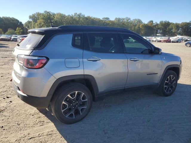  JEEP COMPASS 2019 Сріблястий