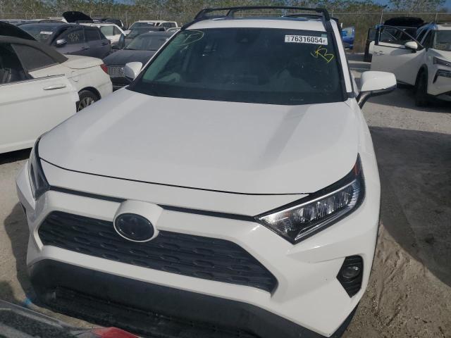  TOYOTA RAV4 2019 Белый