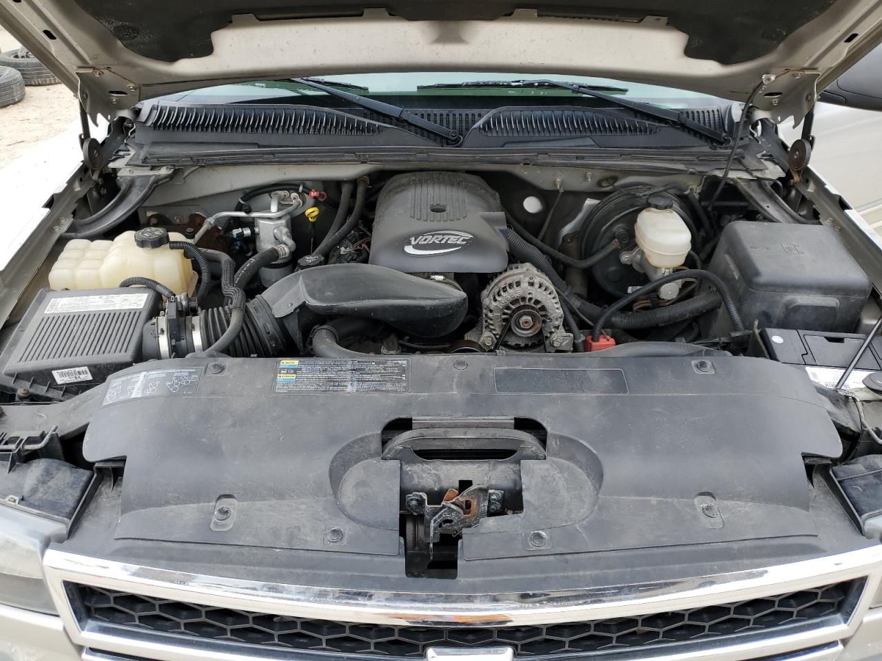 2006 Chevrolet Silverado - Image 11