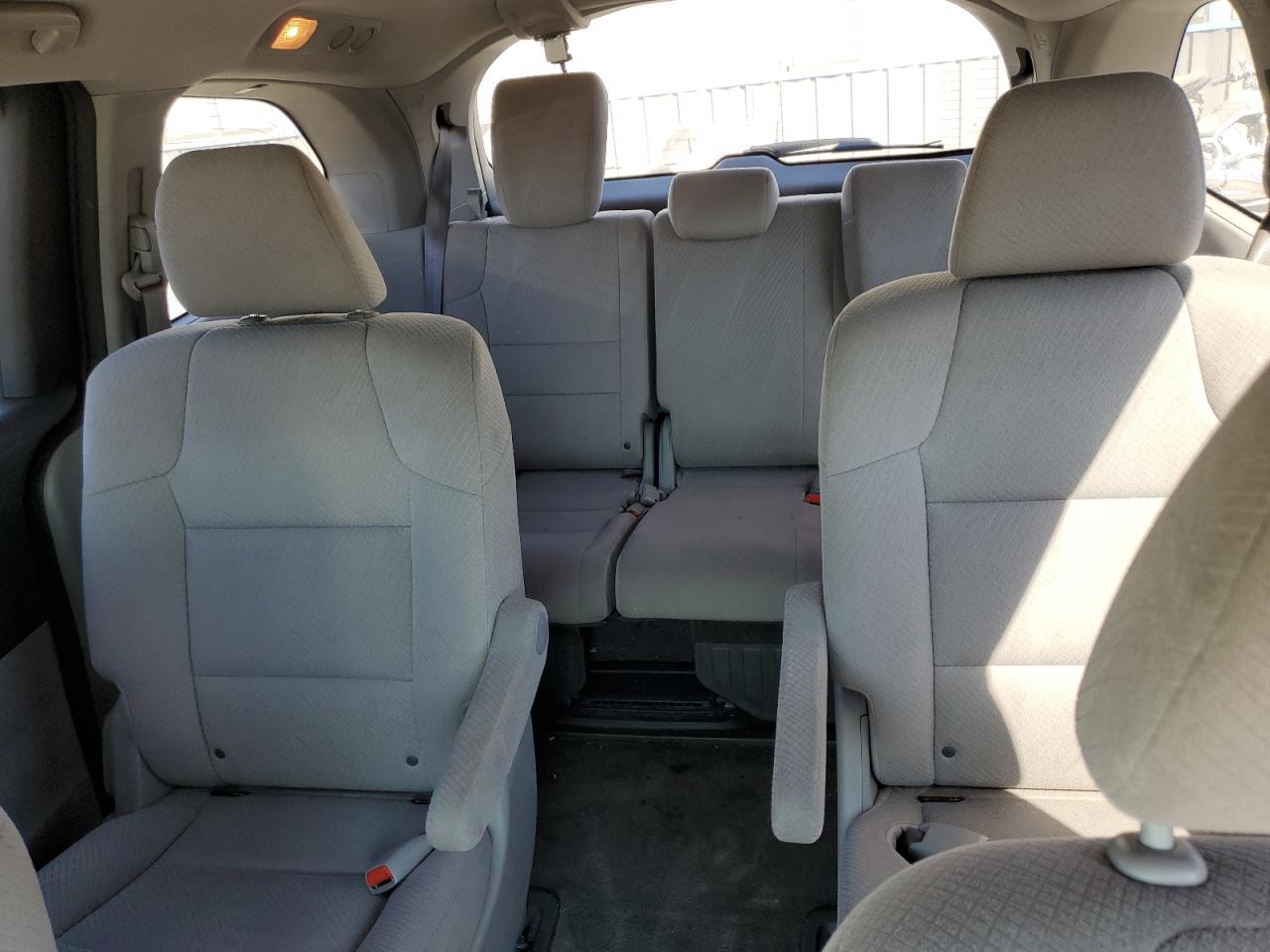 5FNRL5H22EB013097 2014 Honda Odyssey Lx