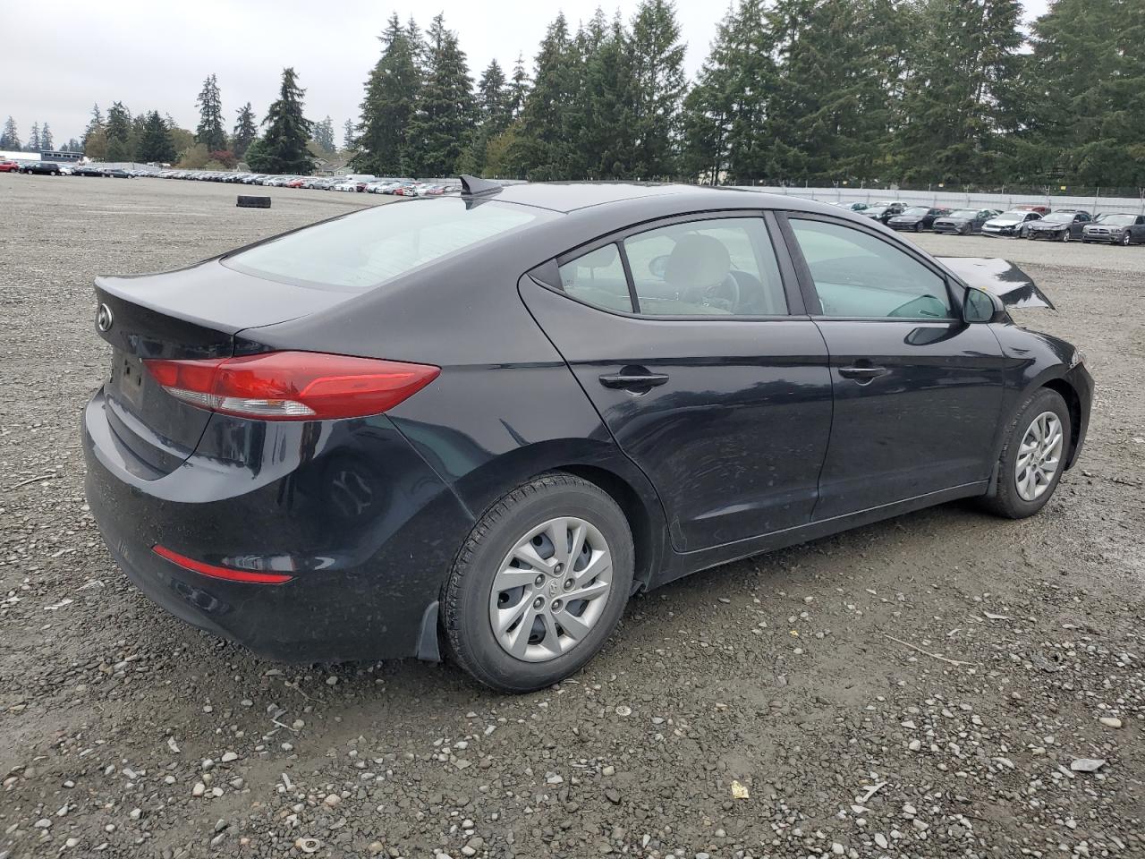 2017 Hyundai Elantra Se VIN: KMHD74LF2HU394752 Lot: 76042334