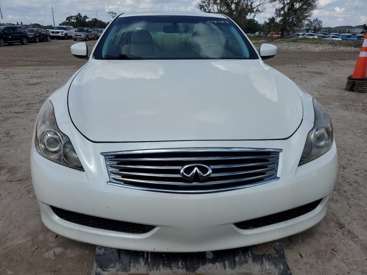 2008 Infiniti G37 Base VIN: JNKCV64E78M118962 Lot: 74414984