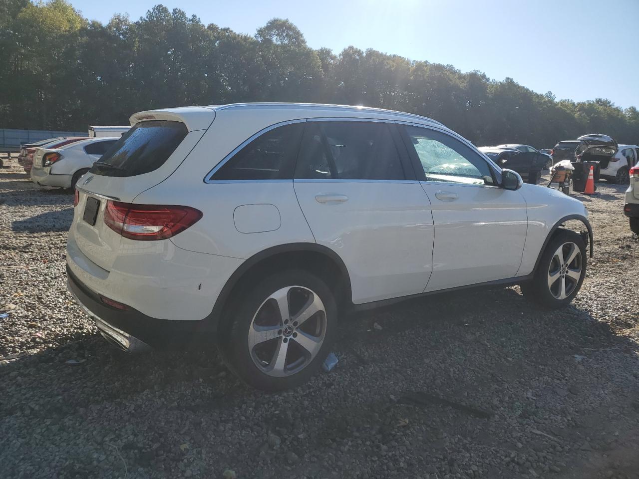 2018 Mercedes-Benz GLC - Image 3