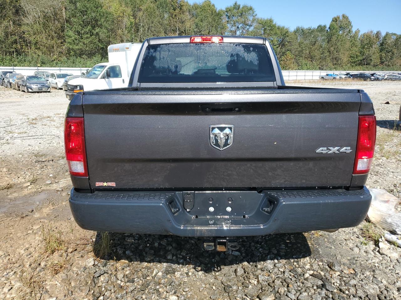 2020 Ram 1500 Classic Tradesman VIN: 3C6RR7KTXLG132087 Lot: 75071614