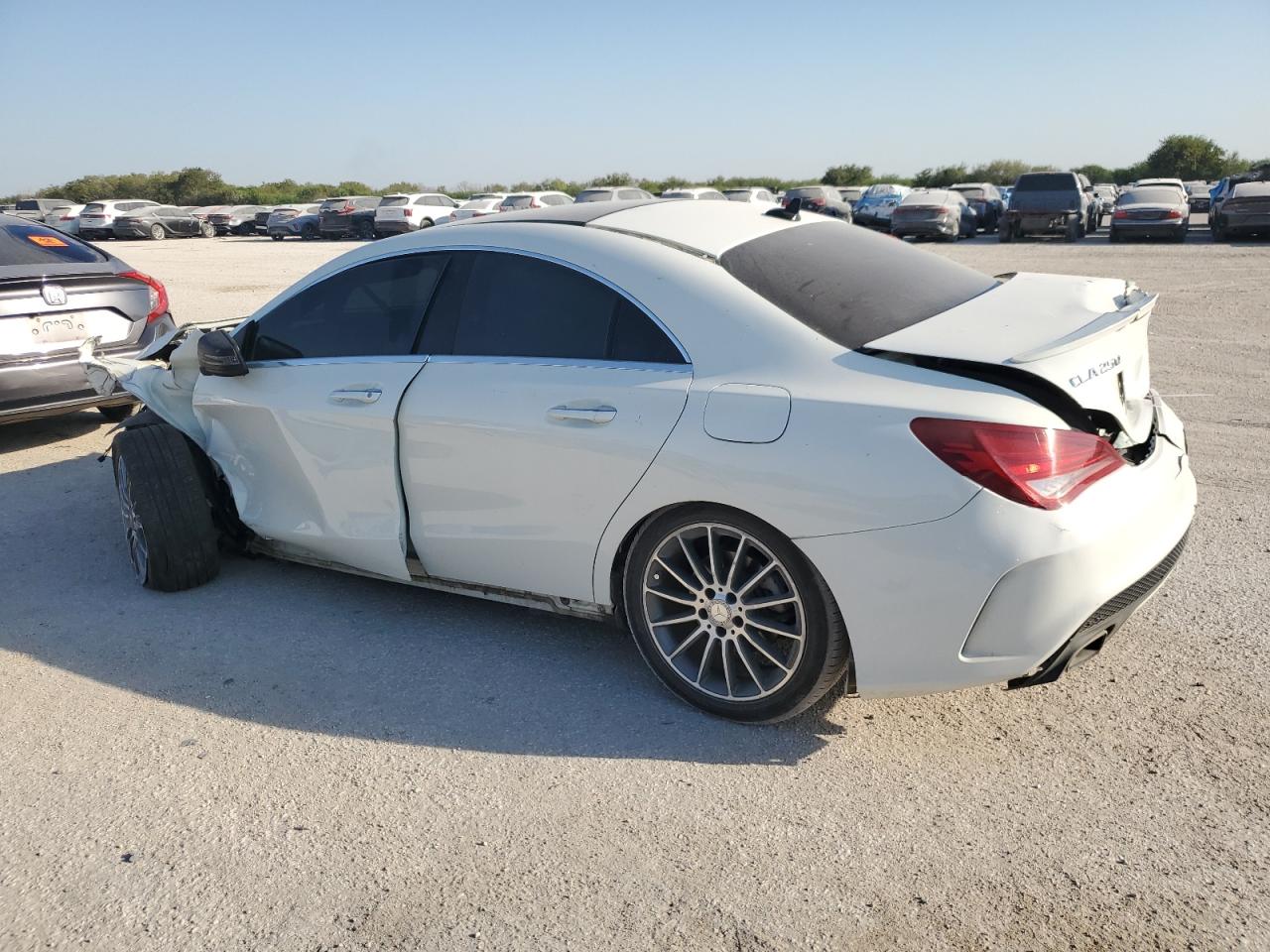 2016 Mercedes-Benz CLA-klasse - Image 2