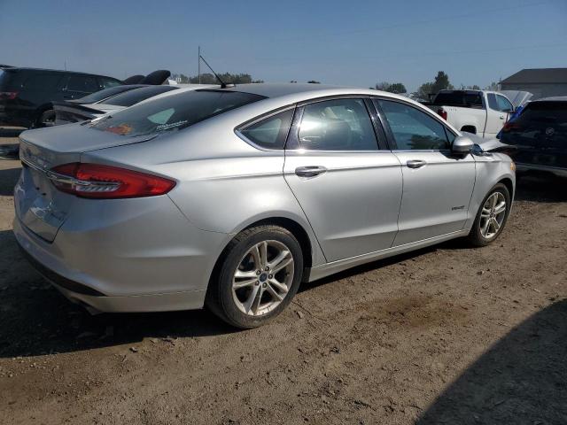  FORD FUSION 2018 Серебристый