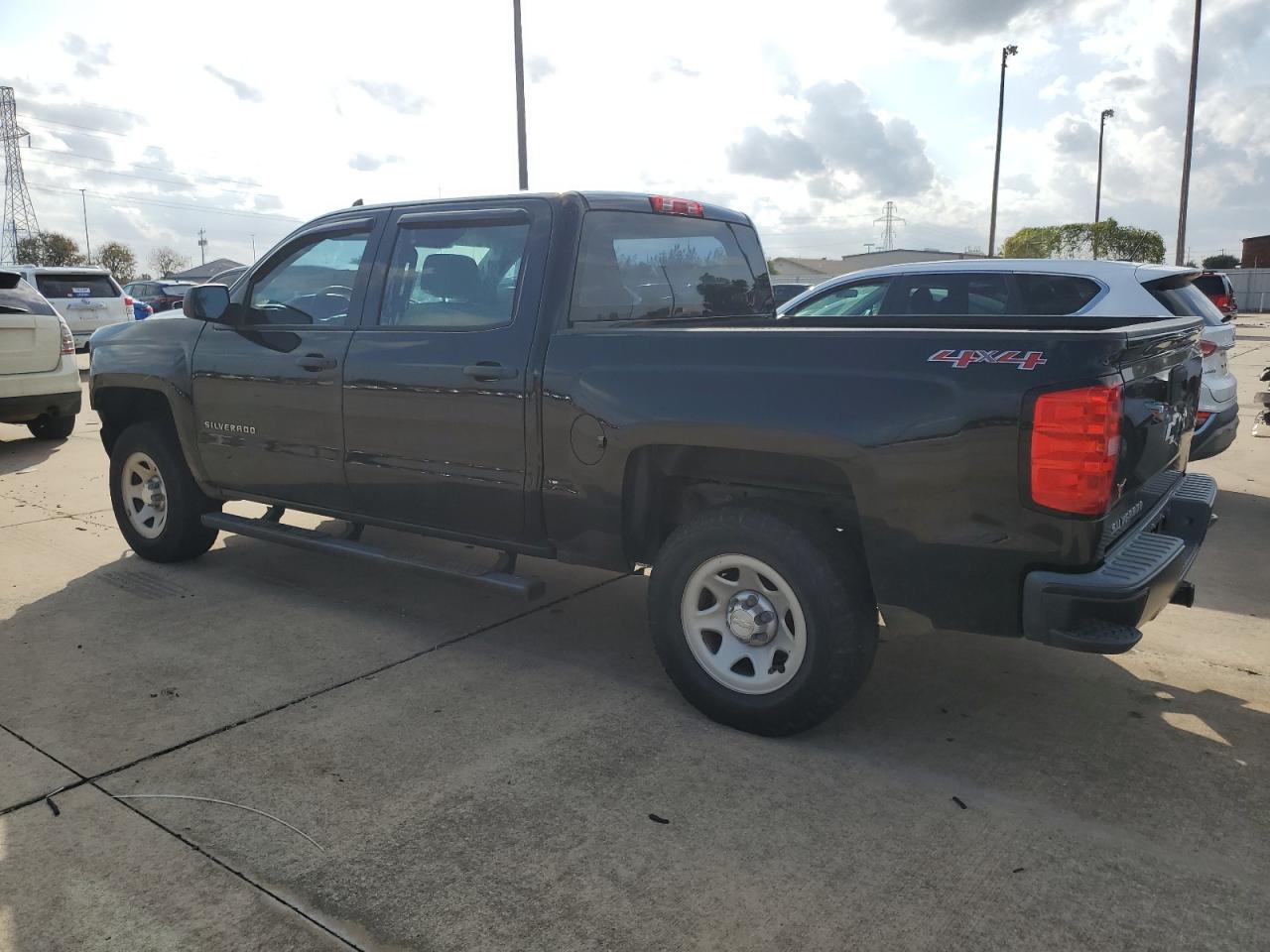 2016 Chevrolet Silverado - Image 2