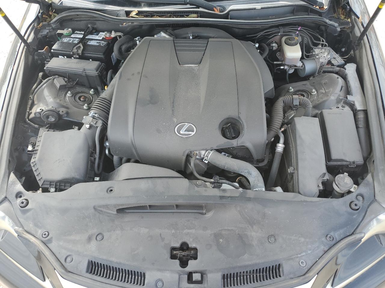2014 Lexus IS - Image 11