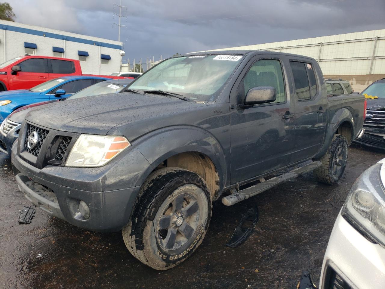 2012 Nissan Navara (Frontier) - Image 1