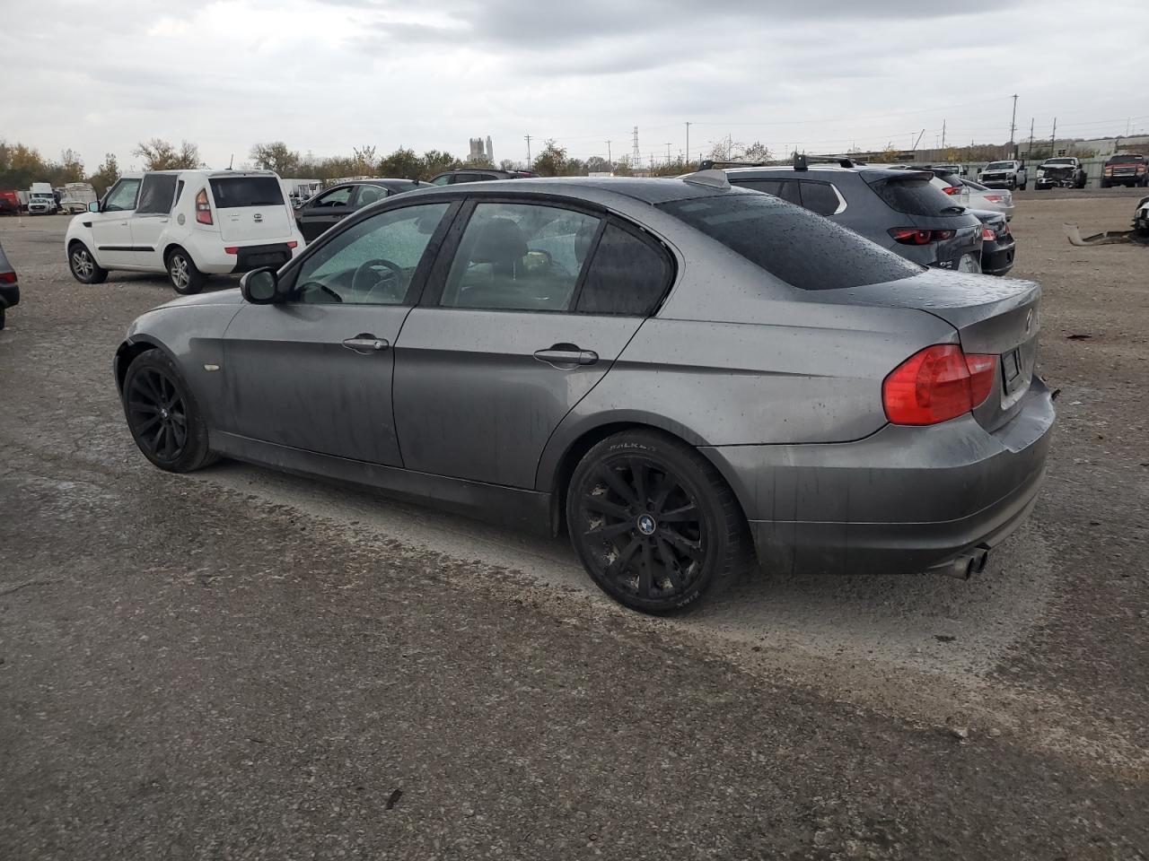 2011 BMW 3er - Image 2