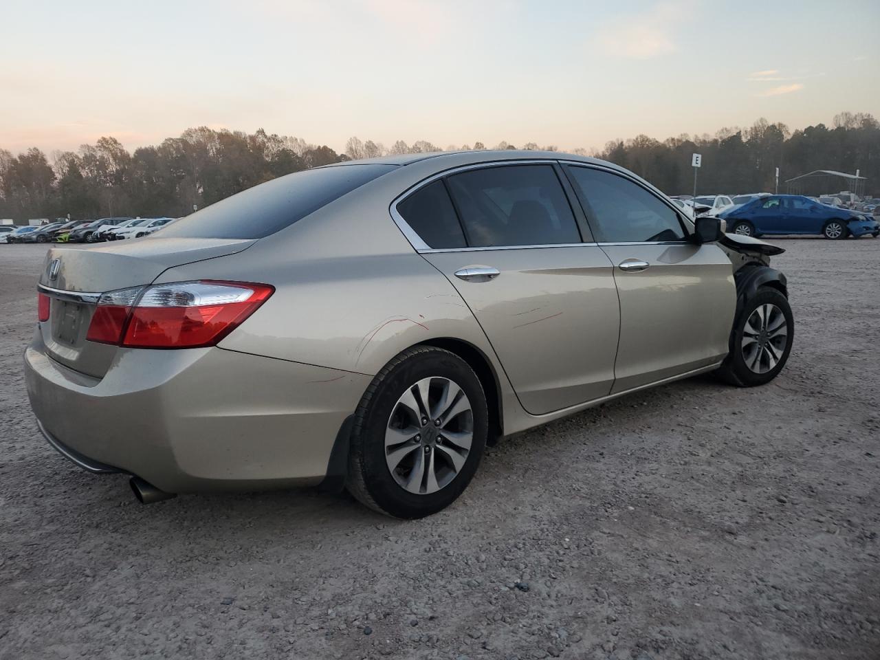 VIN 1HGCR2F31EA021703 2014 HONDA ACCORD no.3