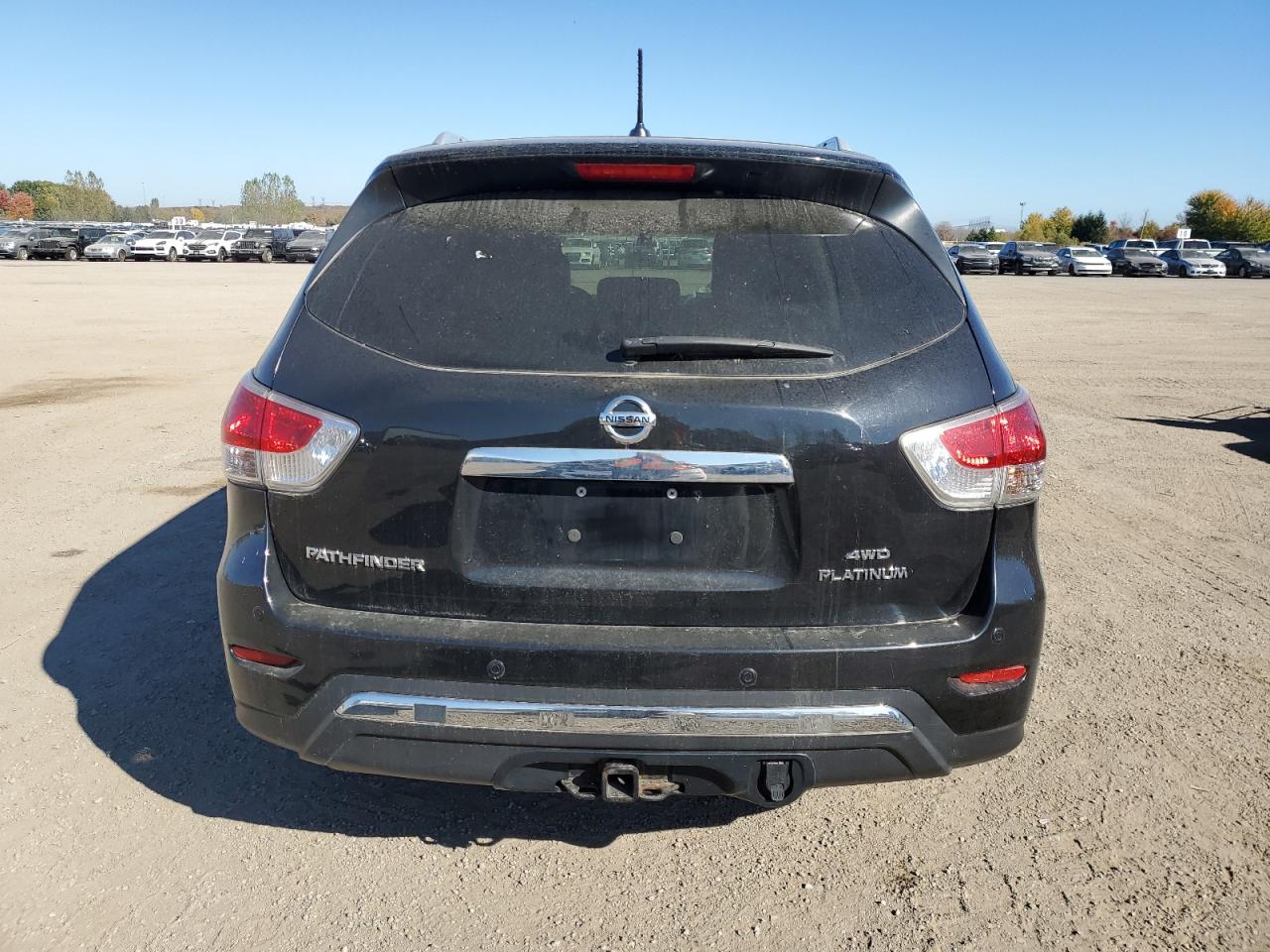 2015 Nissan Pathfinder - Image 6
