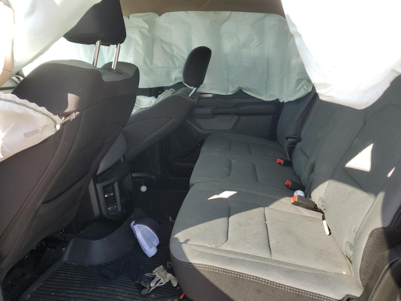 2019 RAM 1500 - Image 10