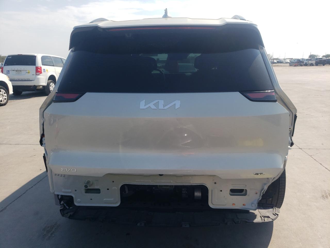 KNDAEFS56R6024752 2024 Kia Ev9 Gt Line