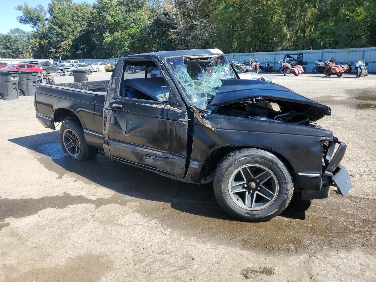 1991 Chevrolet S-10 Pickup - Image 4