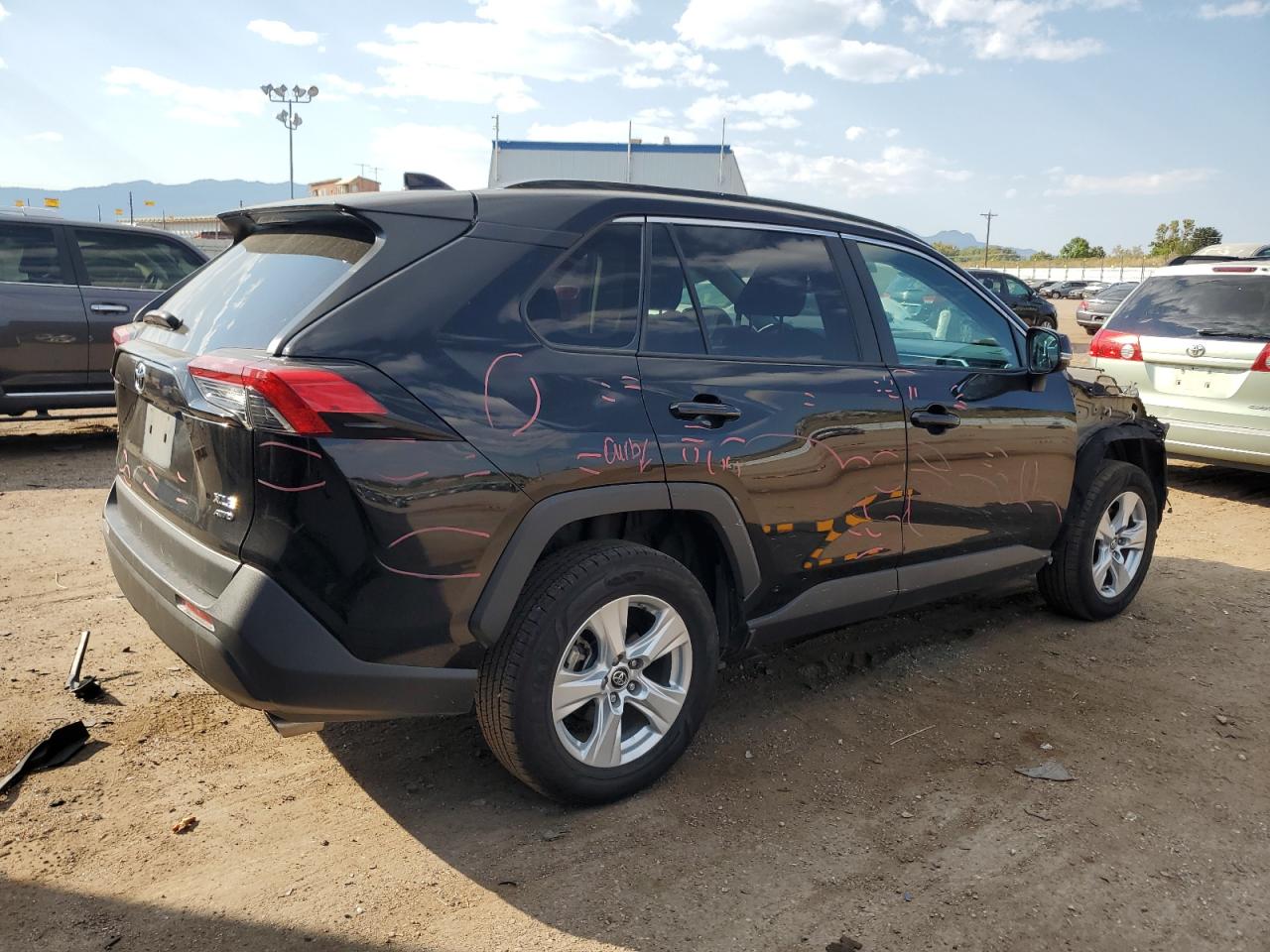 2019 Toyota RAV 4 - Image 3
