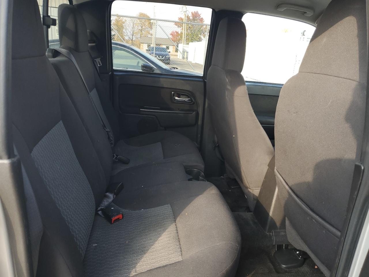 2011 Chevrolet Colorado - Image 11