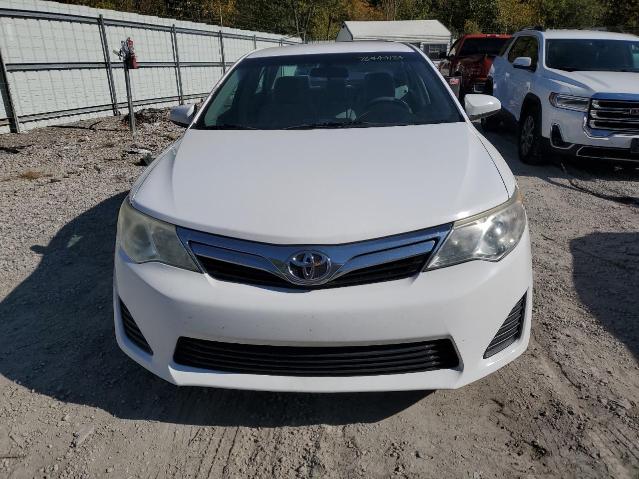 2014 Toyota Camry - Image 3