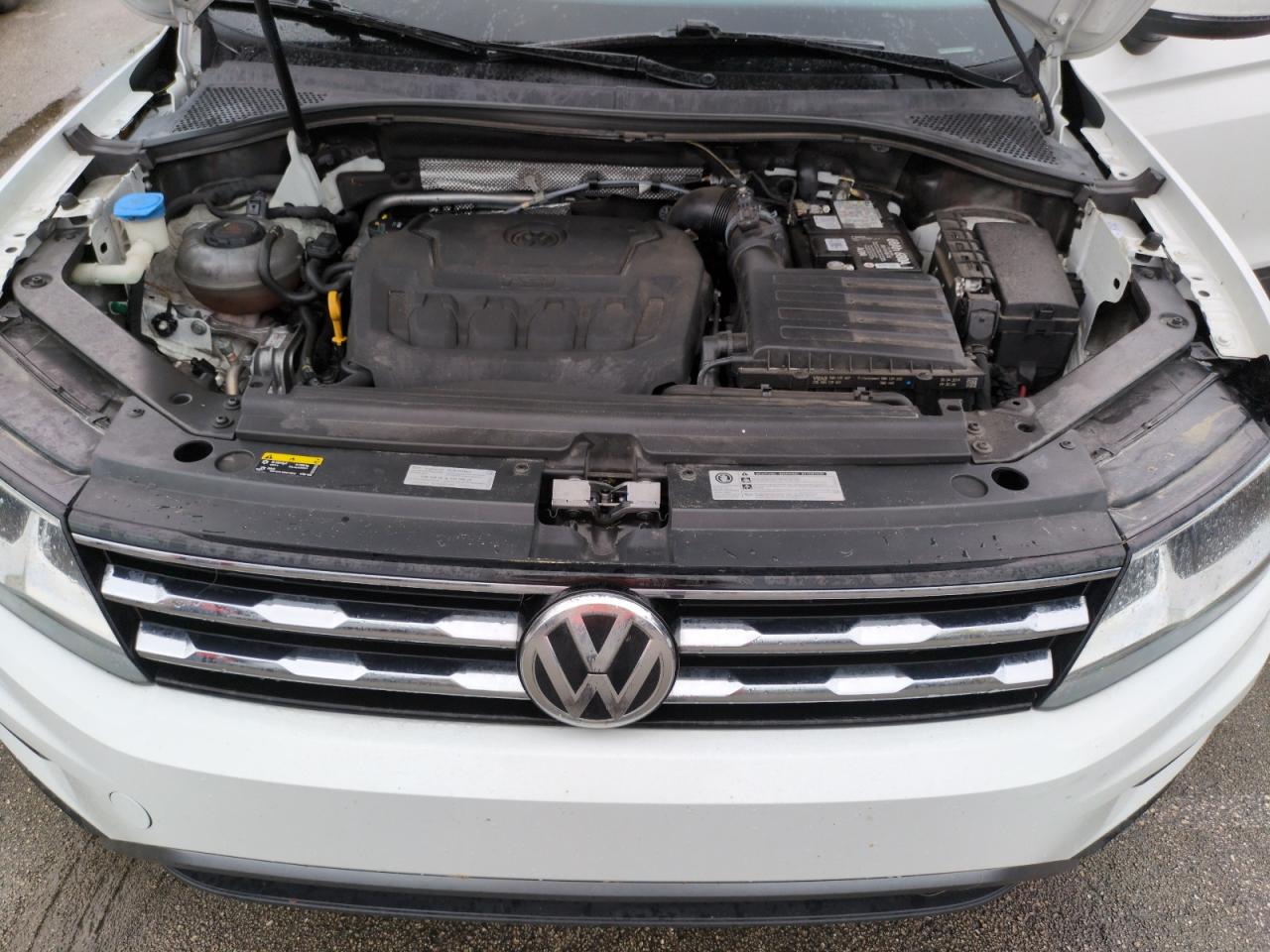 3VV3B7AX2KM148860 2019 Volkswagen Tiguan Se