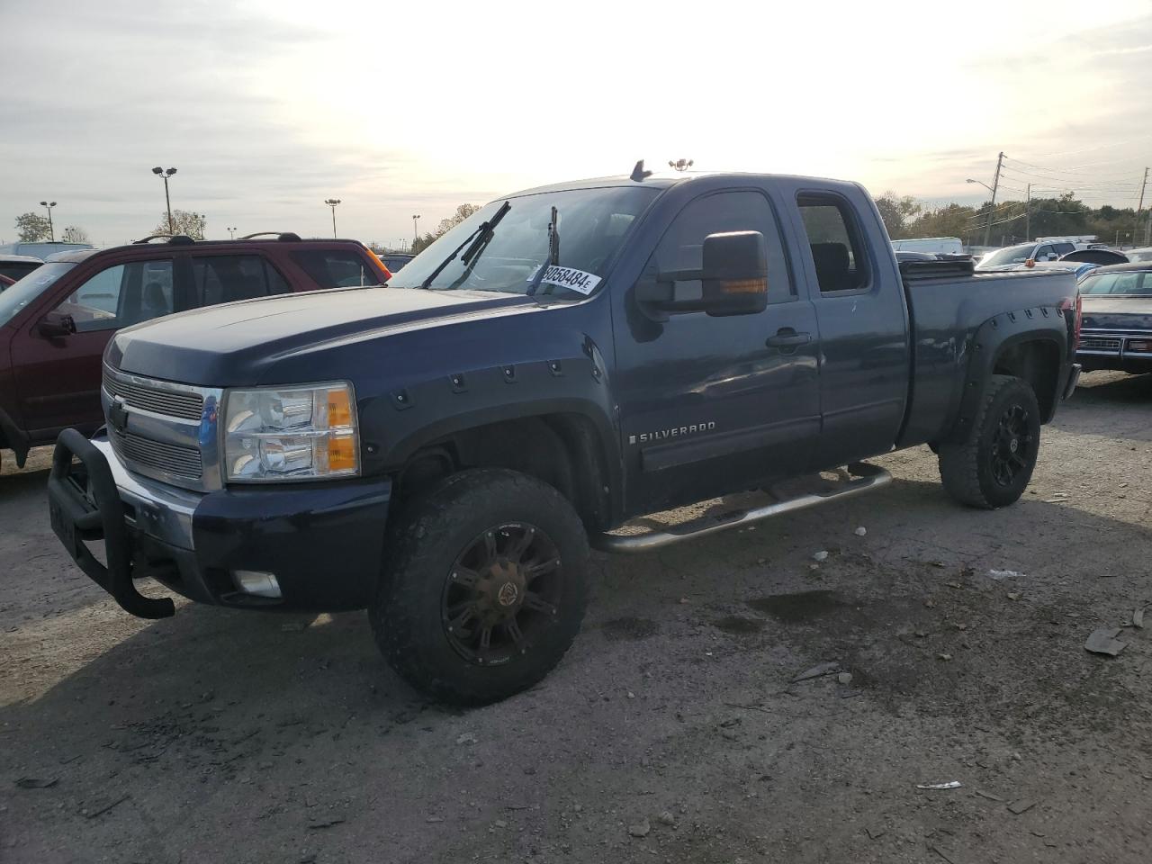 2009 Chevrolet Silverado K1500 Lt for Sale in Indianapolis, IN - Burn