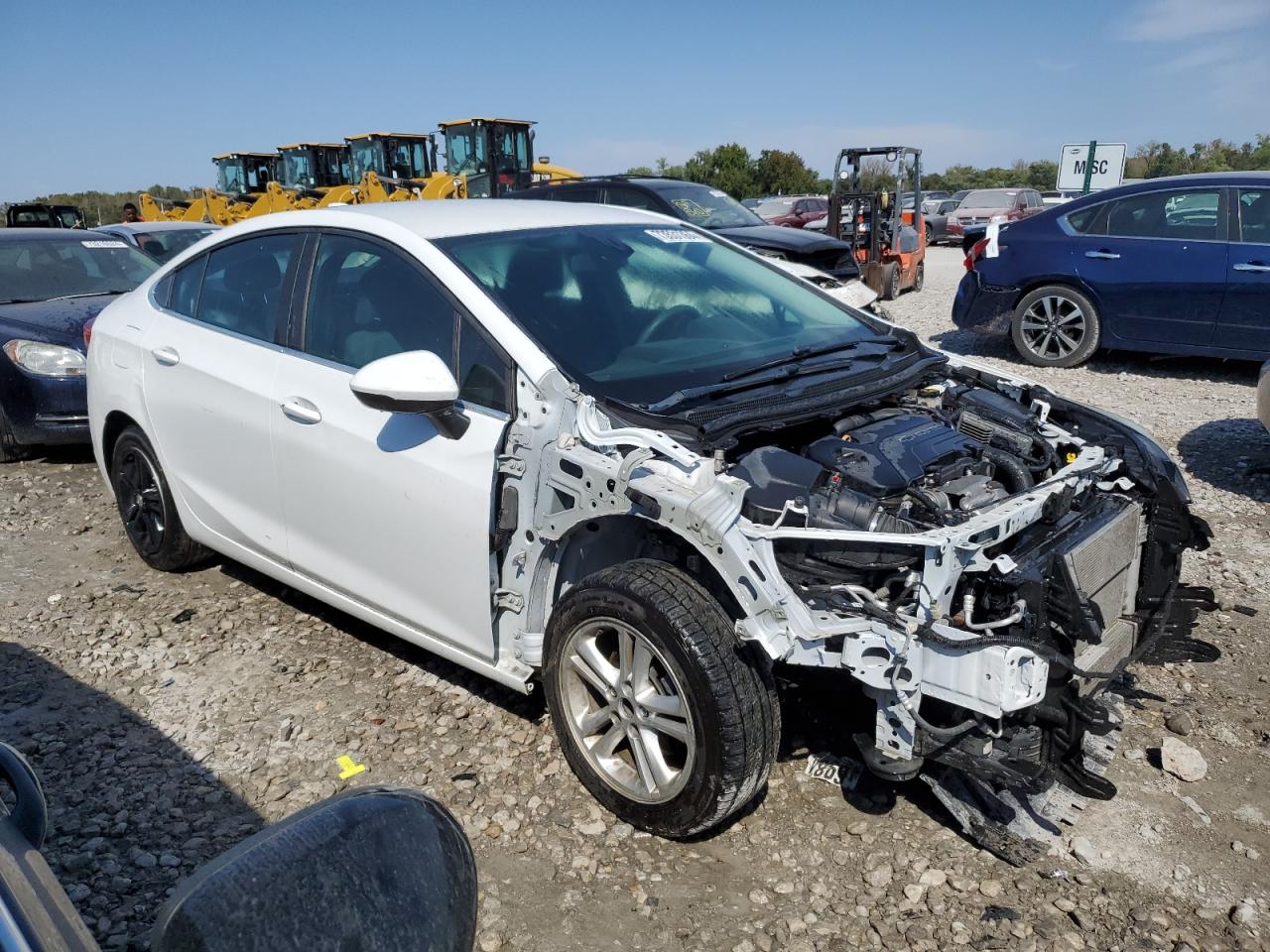 2018 Chevrolet Cruze - Image 4