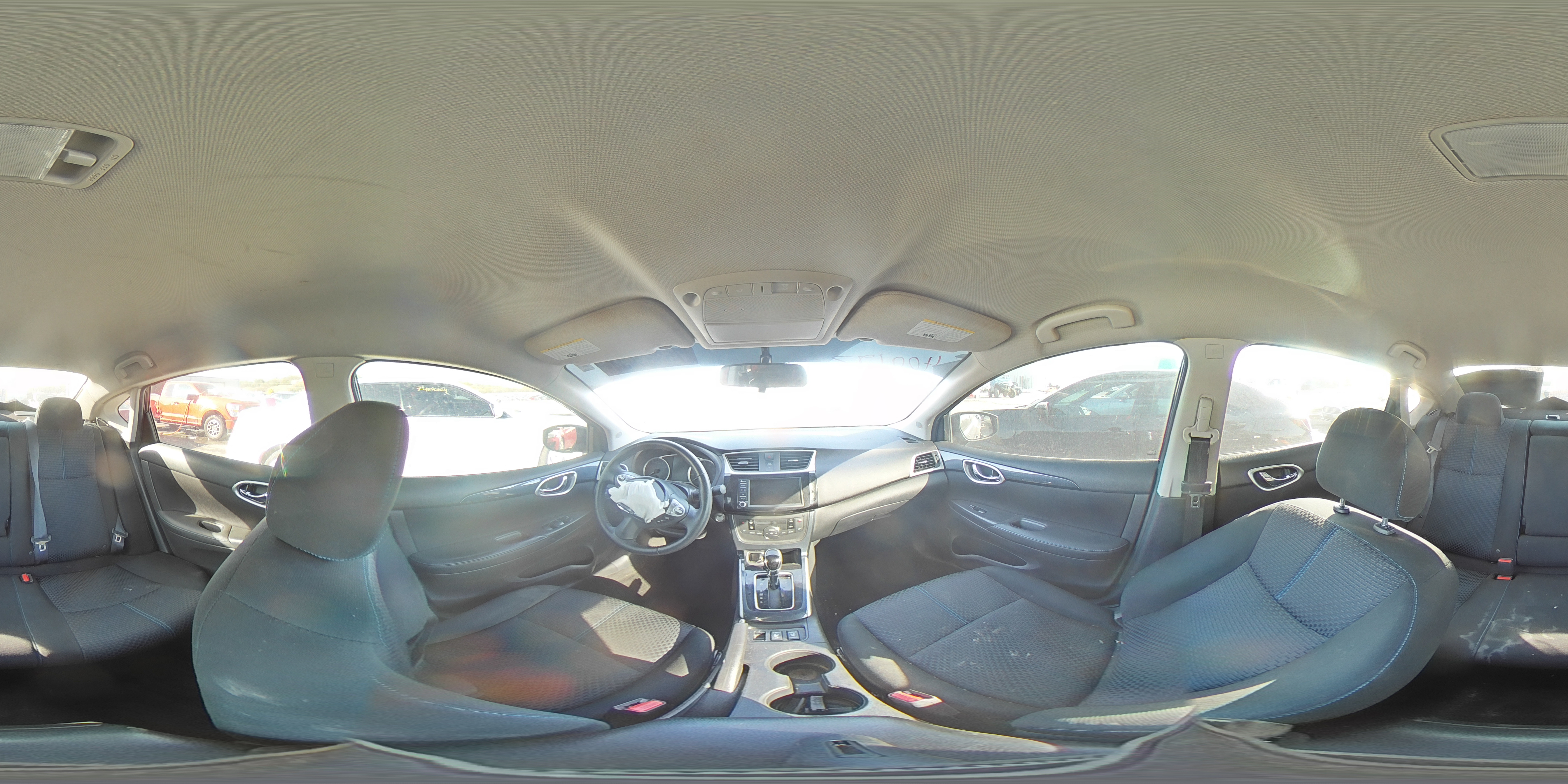 2019 Nissan Sentra - Image 14