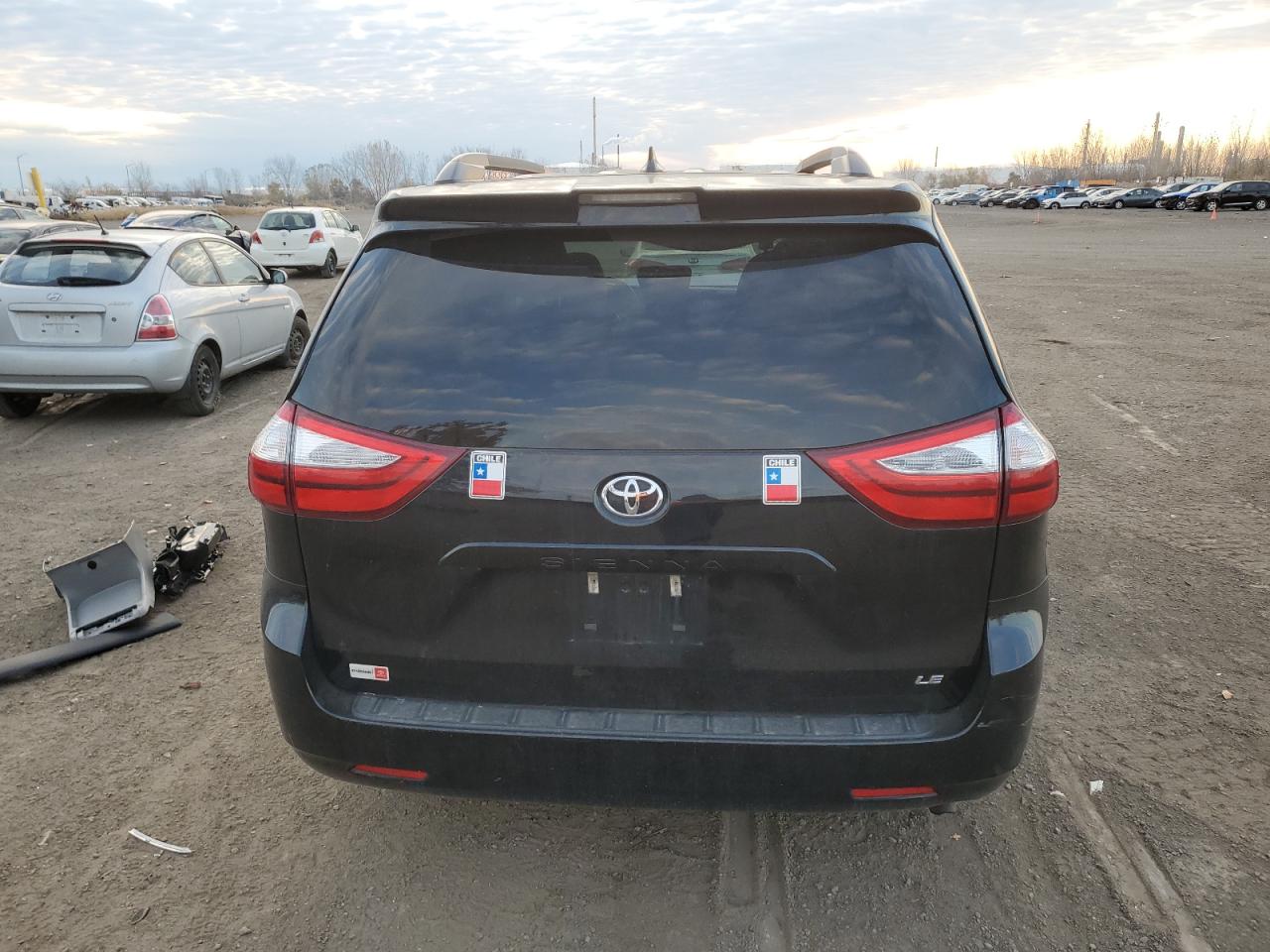 2018 Toyota Sienna Le VIN: 5TDKZ3DC6JS907192 Lot: 78068734