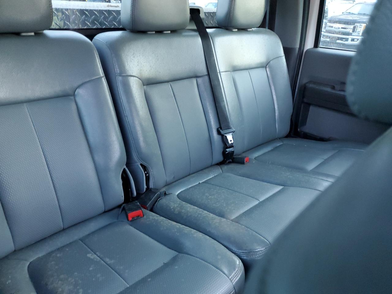 2012 Ford F250 - Image 10