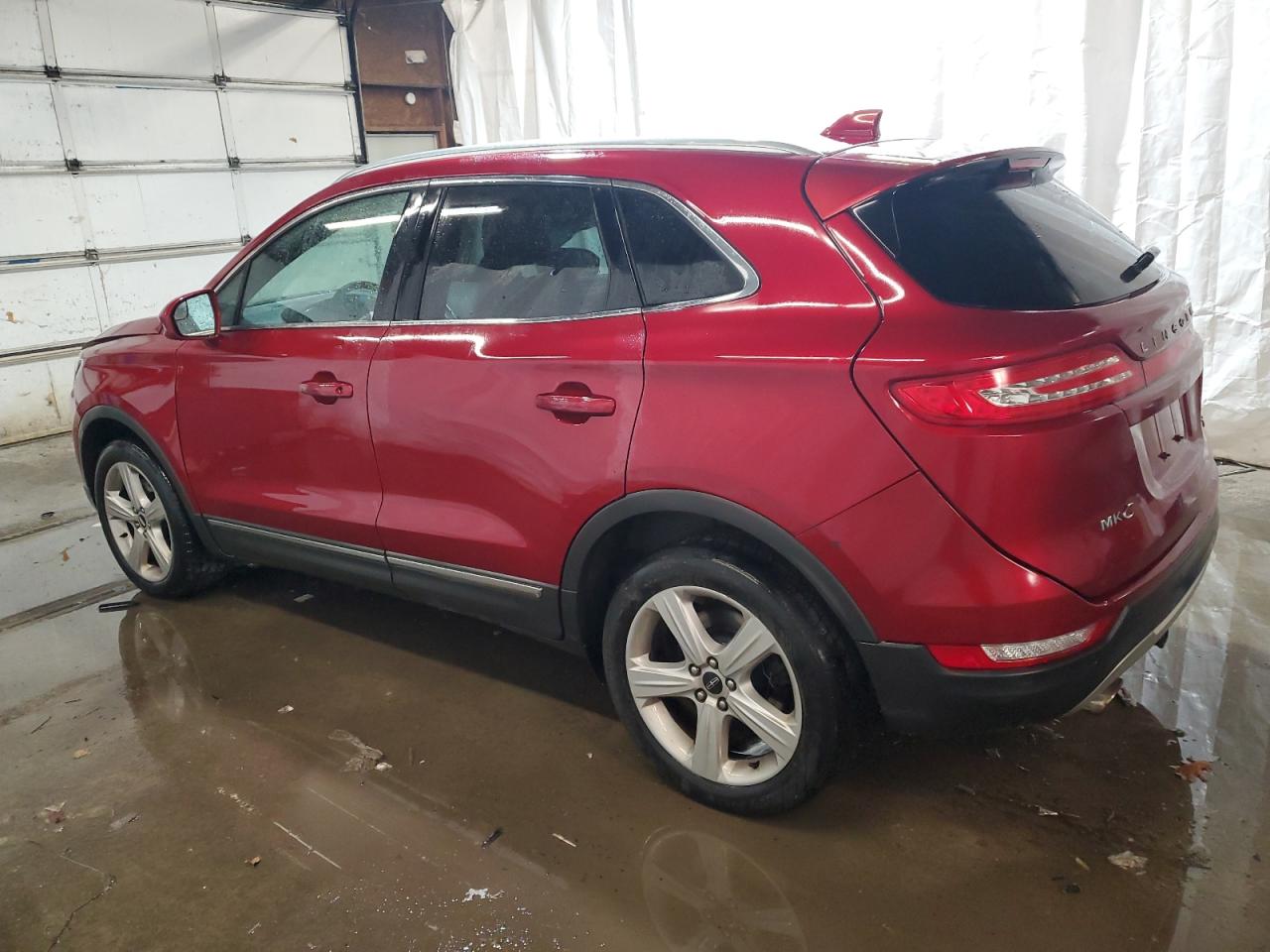 2017 Lincoln MKC - Image 2