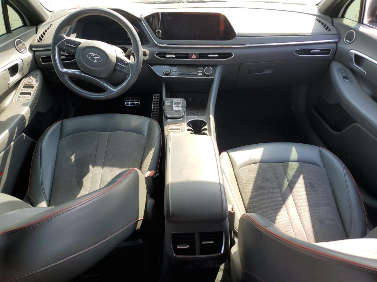2020 Hyundai Sonata - Image 8