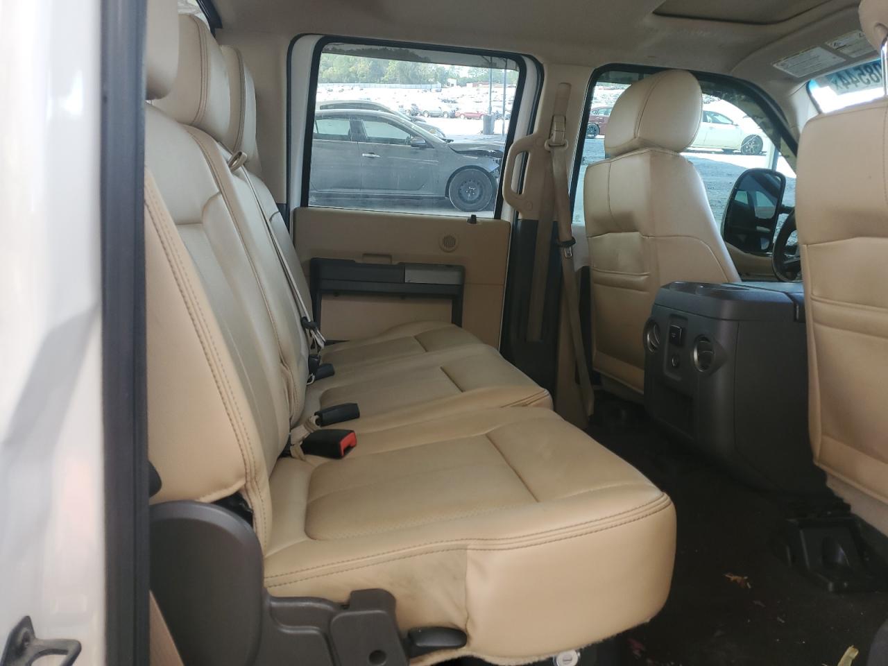 2015 Ford F250 - Image 10