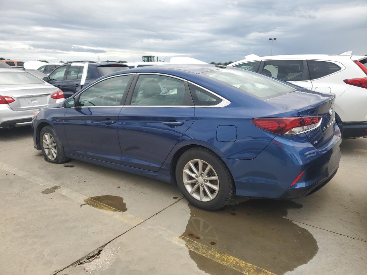 5NPE24AF0KH752961 2019 HYUNDAI SONATA - Image 2