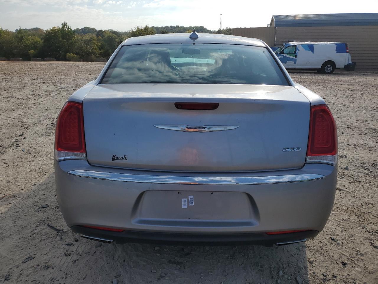 2015 Chrysler 300 Limited VIN: 2C3CCAAG4FH845495 Lot: 74947864