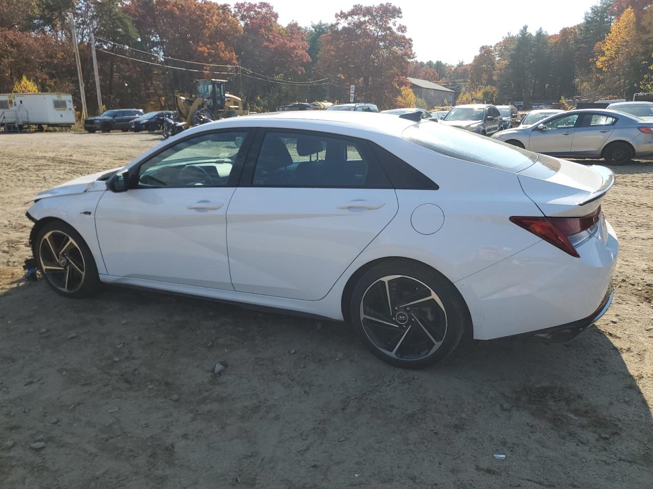 2023 Hyundai Elantra - Image 2