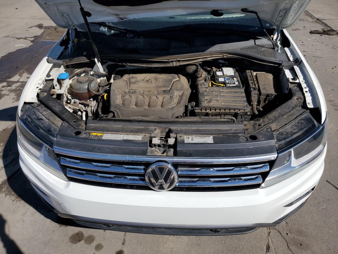 3VV2B7AX7KM022330 2019 Volkswagen Tiguan Se