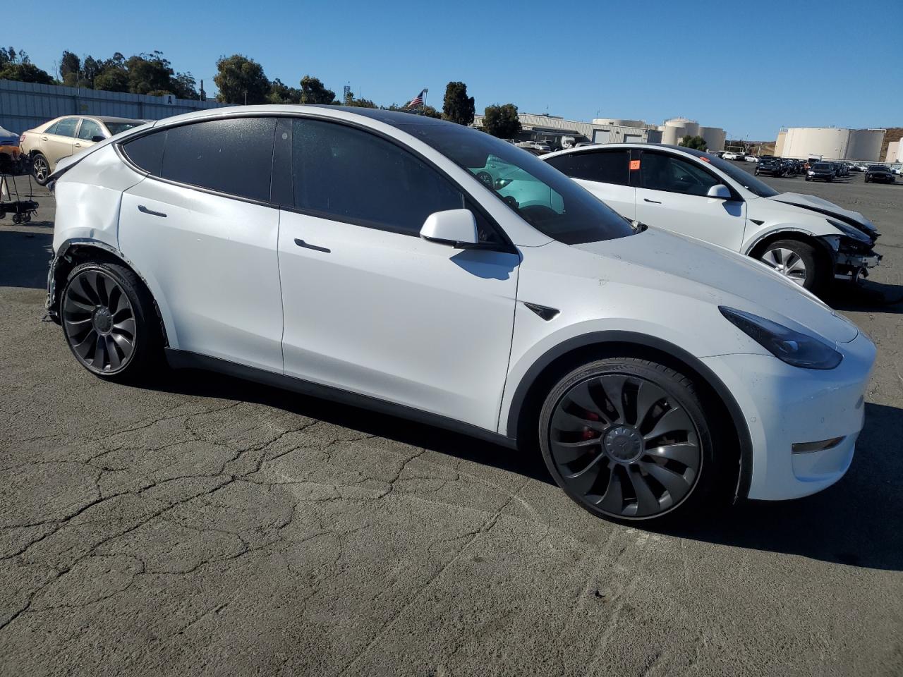 VIN 5YJYGDEF7MF268862 2021 TESLA MODEL Y no.4