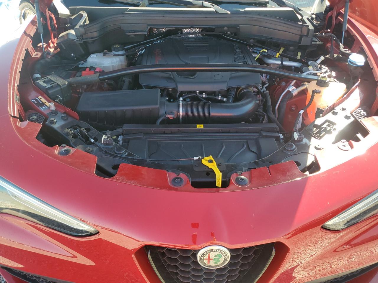 2022 Alfa Romeo Stelvio Ti VIN: ZASPAKBN6N7D25628 Lot: 74698514